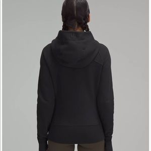 Lulu lemon hoodie. Used condition. Size 4. Missing tags